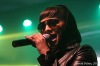 Rapper Ja Rule se nestyděl. Vytáhl holky na podium a ty ho svlékly