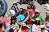 Majáles v Hradci: Sex on the Beach, hokejoví fans, kostky cukru a hluboký pravěk