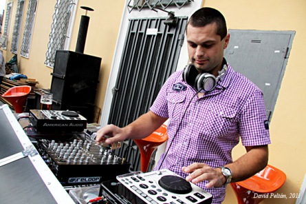 Klub MP7 oblékl zahrádku do festivalu 3dny/7. Diktovali Vryt i Sabot