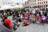 Divadlo na kostkách přilákalo nespočet dětí. Rodiče pobavila Superstar i Stromy 