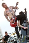 Mighty Sounds 2011: Rozpálenou neděli zchladil déšť. Vrcholem byli Pennywise