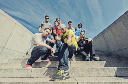 Fast Food Orchestra si vyjeli s novou deskou do Izraele. Pak ji představí v Budějovicích