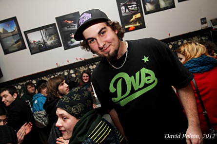 Výstava fotek ze skateového prostředí zahájena. A byl to pořádný tanec!