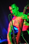 Koffin Kats - řádné psychobilly ve Velbloudu