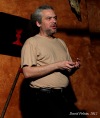Petr Váša vystoupil před komorním publikem, Jan Spálený vzpomínal na staré časy