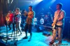 Koncert kapely Inekafe nezklamal. Publikum skvěle rozehřála Peshata i Zakázaný ovoce 
