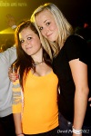 Lola běžela jako o život s řízným rokenrolem. Na Facebook party překvapil Dj N´Zym