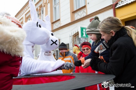 Obnovená tradice maškarního průvodu se v Jistebnici ujala. Masky byly úžasné