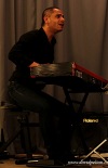 Otto Hejnic trio. Krajňák lámal piano a něžně jazzově zazpívala Pavla Kohelová