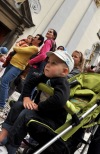 Buskers festival v Českých Budějovicích. Hrálo se na každém rohu 