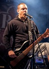 První ročník festivalu NewCastles v Nových Hradech. Seven hráli na kytary vrtačkou