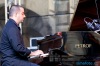 Prachatickým náměstím zněl jazz ze Švédska i Izraele. Legendární Towner převzal cenu