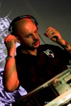 Let it roll 2013: Žhavé slunce, žhavá nahá těla, žhavá páteční noc