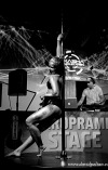 Let it roll 2013: Žhavé slunce, žhavá nahá těla, žhavá páteční noc