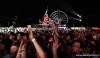 SZIGET FESTIVAL 2013: Blur začali hrát a lidé se líbali. Třešínkou byl Woodkid