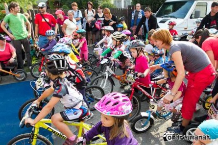 Apex bike fest 2013: Cyklisté se utkali na maratonské trati i v divočině