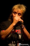 Punková sešlost legend. Do davu v Jistebnici skákali i lidé s berlemi