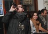 Slam poetry v Dílně vyhrál Sláďa s básněmi pro Evu. Odnesl si sošku a pusu
