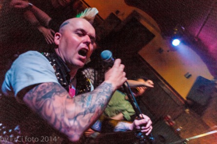 Punk žije na celém světě. I v Brazílii