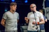 Kluci, kteří nebyli na Jamaice, pokřtili album. Kytary nehořely, ale rumu bylo dost
