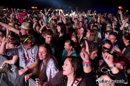 MusicFest Přeštěnice 2014: Pátek patřil Divokému Billovi, Mig 21 a Inému Kafe