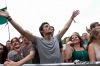 Sziget festival 2014: Korn a Klaxons svlékali holkám podprsenky