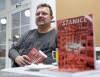 Pan Nakladatel představil v táborské knihovně Heslo: Jazz Dock i silné Kafe v pět