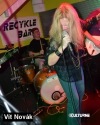 Létající kabaret vystoupil v AUX Café, Janis Joplin revival roztančili zaplněný Recykle