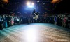 Ples gymnazistů byl ve finále pěkný cirkus. Pro tombolu si přišel maskovaný muž 