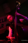 Poprvé spolu hráli hodinu před koncertem. Bluesman Paul Batto zahrál s kapelou