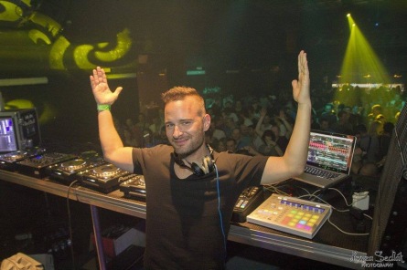 Ikona elektronické hudby DJ Orbith vystoupí v Apollu. Vyhraj vstupenky!