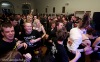 Punkový ples počtvrté: Stage diving, rychlostní soutěž a podprsenka na kytaristovi