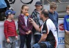 Dřevorubci předvedli své umění na píseckém Velkém náměstí
