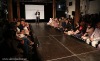 Módní přehlídce oděvů Hany Zelenkové dominovaly kovové látky i barevnost