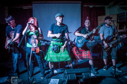 Buskers Fest v Českých Budějovicích. Pouliční umělci byli všude