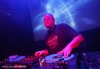 Žhavou Welcome to the Jungle party osvěžil Dj Flux i Djane Theya