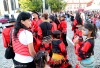 Na romský festival Kerekate dorazily stovky lidí. Vrhly se na zpěvačku Věru Bílou