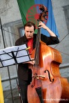 Na romský festival Kerekate dorazily stovky lidí. Vrhly se na zpěvačku Věru Bílou