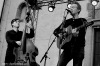 Oscarový Glen Hansard zazpíval s technikem i houslistou. Přidával nesčetněkrát