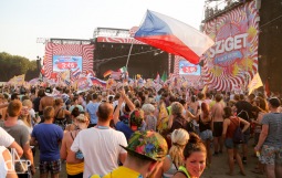 Sziget 2015 na plný pecky. Úspěch sklidili Alt-J i Cirk La Putyka 