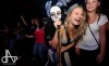 Řezník si podal holky na pódiu. Sodoma Gomora v Táboře zabíjela, Cole se svlékal 