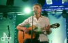 Janek Ledecký odehrál v Palcátu Vánoční koncert. Vzal s sebou i anděly