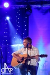 Janek Ledecký odehrál v Palcátu Vánoční koncert. Vzal s sebou i anděly