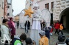 Mikuláš, čerti, peklo a stovky balónků ve vzduchu. Pohádku pro děti obsadili dospělí