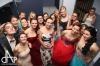 Budoucí zdravotní bratři i sestřičky kolabovali. Přijela dokonce sanitka