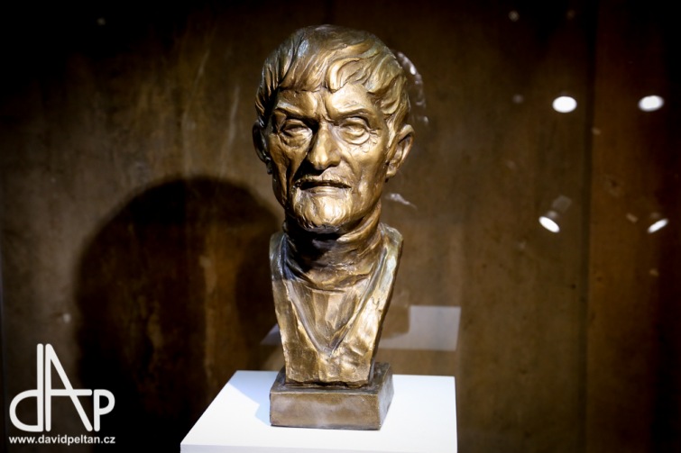 Významný výtvarník Peterka by slavil 95. narozeniny. Na výstavě najdete skvosty 