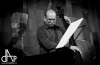 Jazzová tečka Vánoc. Divadelní kavárnu naplnilo jazz trio Járy Bárty