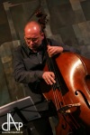 Jazzová tečka Vánoc. Divadelní kavárnu naplnilo jazz trio Járy Bárty
