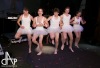 Jízda 6.B Gymnázia Soběslav. Baleťáci skákali do lidí, maturantky se chopily mikrofonu 