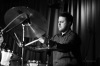 Saxofonista Ian Ritchie zahrál v budějovickém Café klubu Slavie. Užíval si to